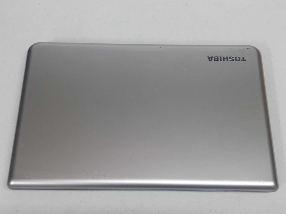 Toshiba i3 SSD 8Gb Ram bateria boa