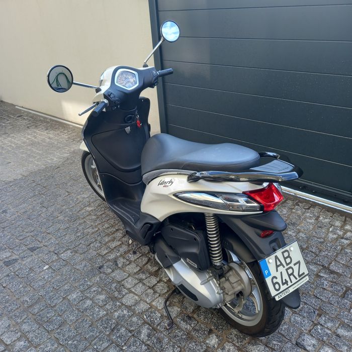 Scooter piaggio liberty 125