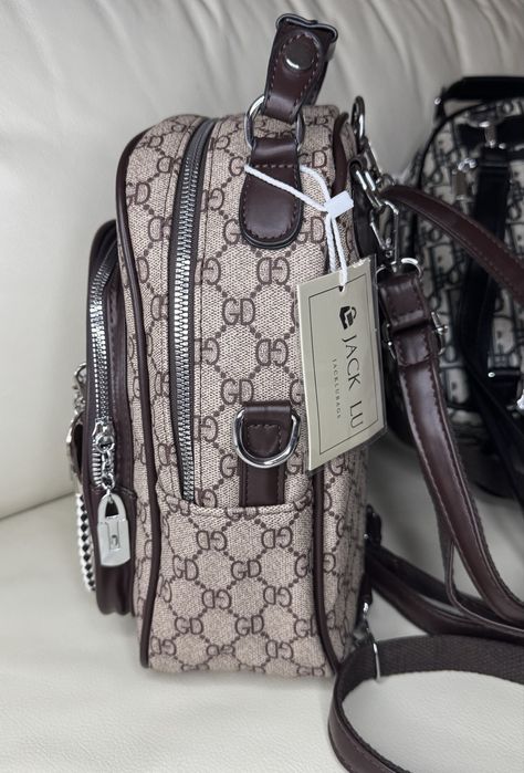 Жіноча сумка-рюкзак, женская сумка-рюкзак