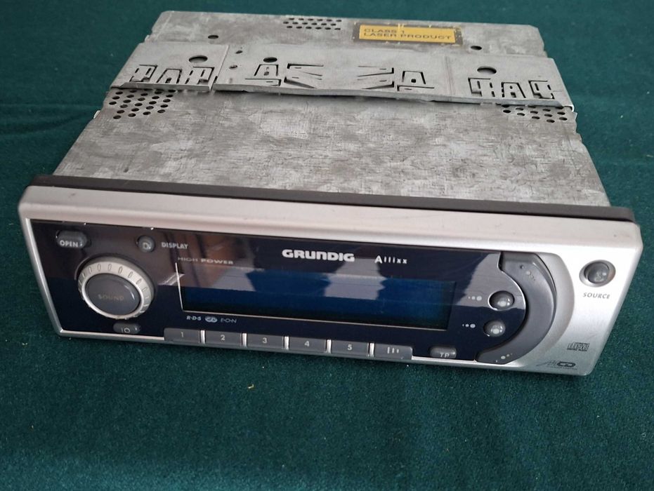 Rádio vintage, Grundig ALLIXX, SCD5490 RDS - 4x50W