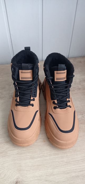 Buty zimowe 43-27,5 cm