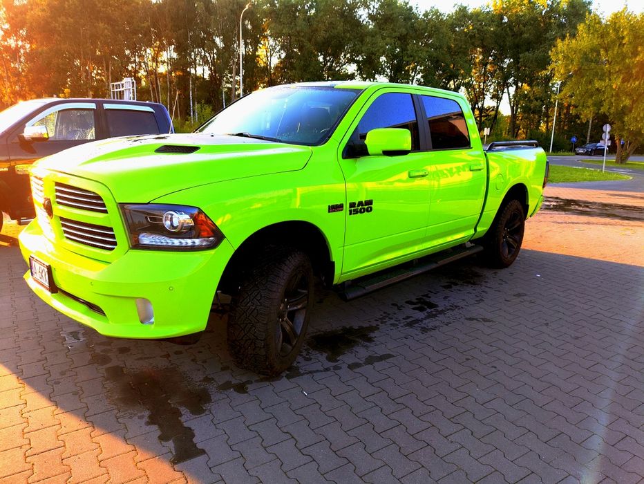 Dodge RAM 5.7hemi Sport zamiana