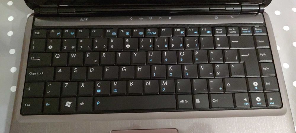 Portátil ASUS n20a Para peças64739215556611122