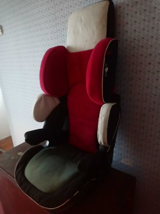 Продам дитяче автокрісло