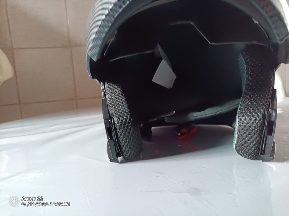 Capacetes modular novos