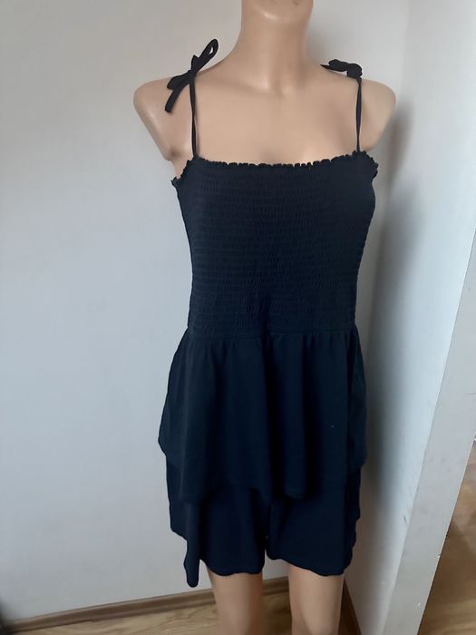 Letnia granatowa sukienka na ramiączka