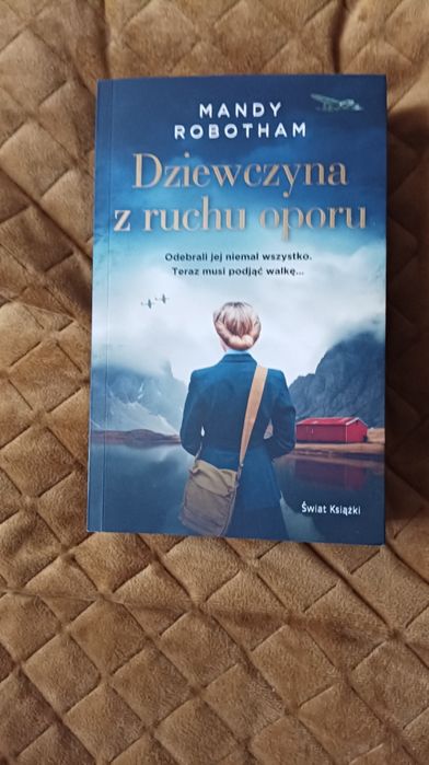 Dziewczyna z ruchu oporu Mandy Robothan