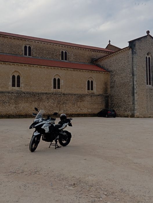 Benelli 502x ano 2022