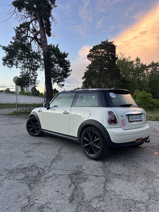 Mini cooper r56