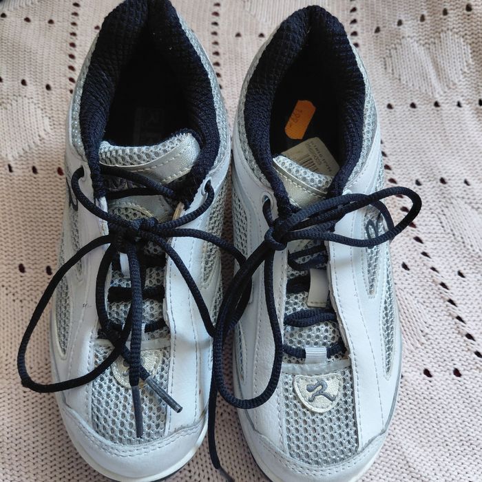 RYN buty zdrowotne z kołyskową podeszwą łódki troy 35