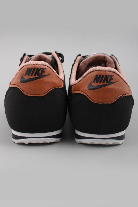 Кроссовки Nike Cortez женские