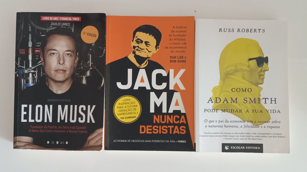 Vendo vários livros