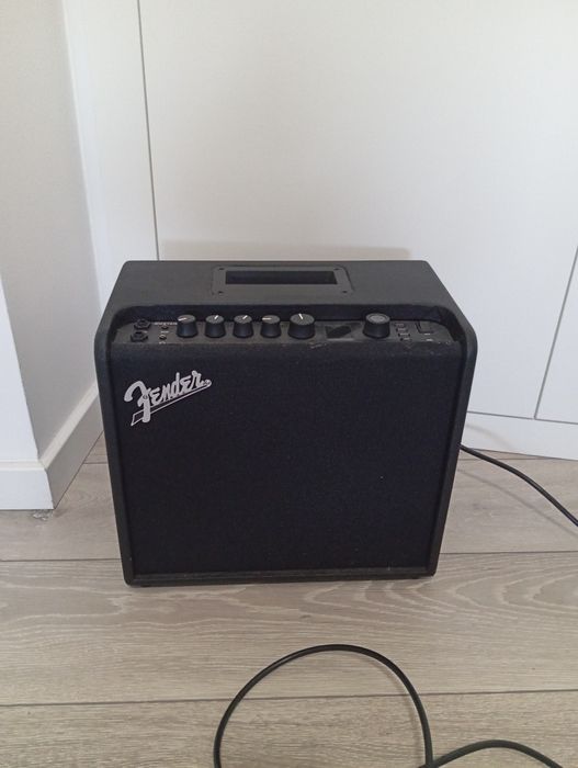 Vendo amplificador Guitarra Fender