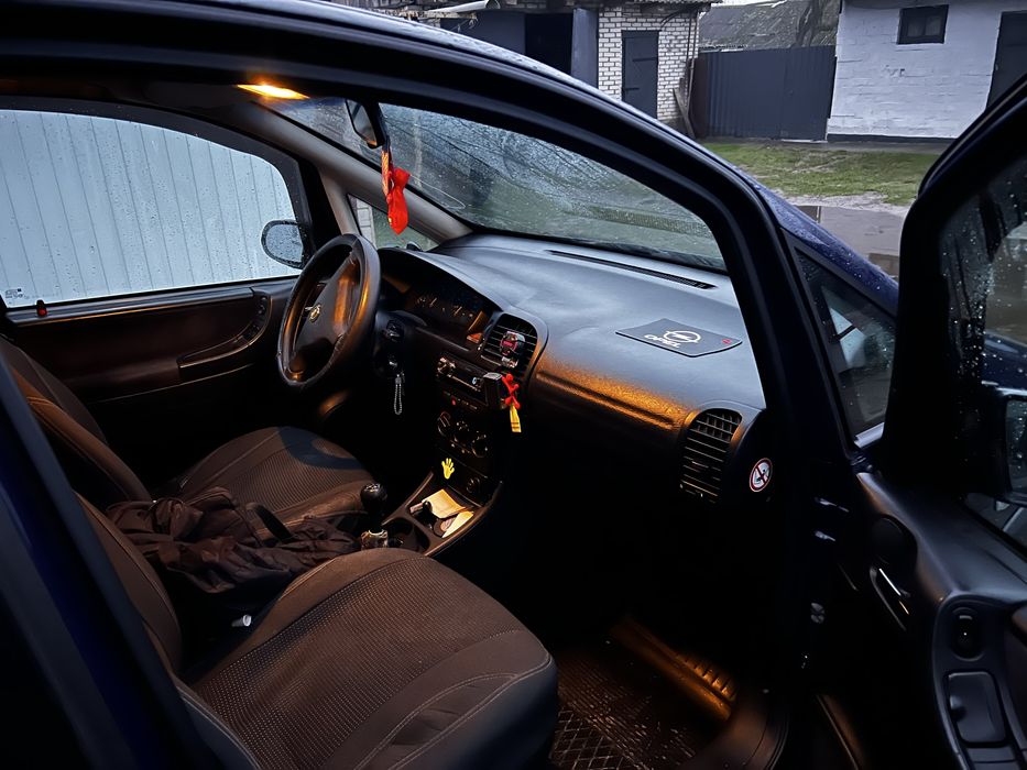 Продам опель зефіра 2.0 турбо дизель , торг