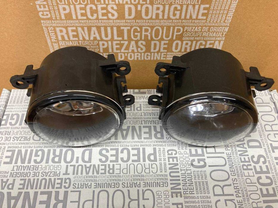 Противотуманні фари Рено Меган 3 Сценік 3 2003-2016
