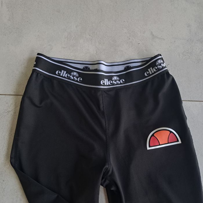 Legginsy rybaczki Ellesse legginsy 3/4