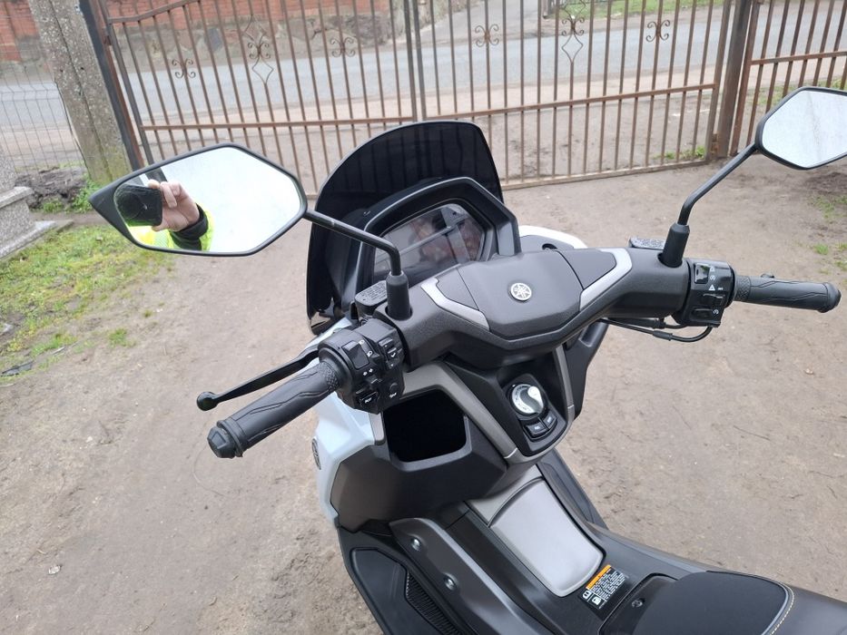 Motocykl Yamaha Sel 1 2025