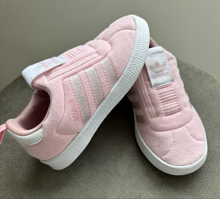 Adidas gazelle  кроссовки 25 р. Германия кросівки Оригинал мокасины мокасіни кеди кеды