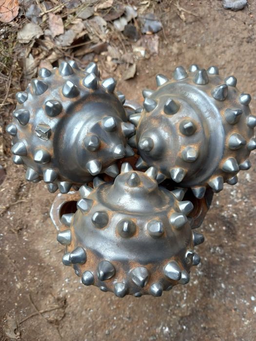 Продам бурові долота, які були у використанні та нові.