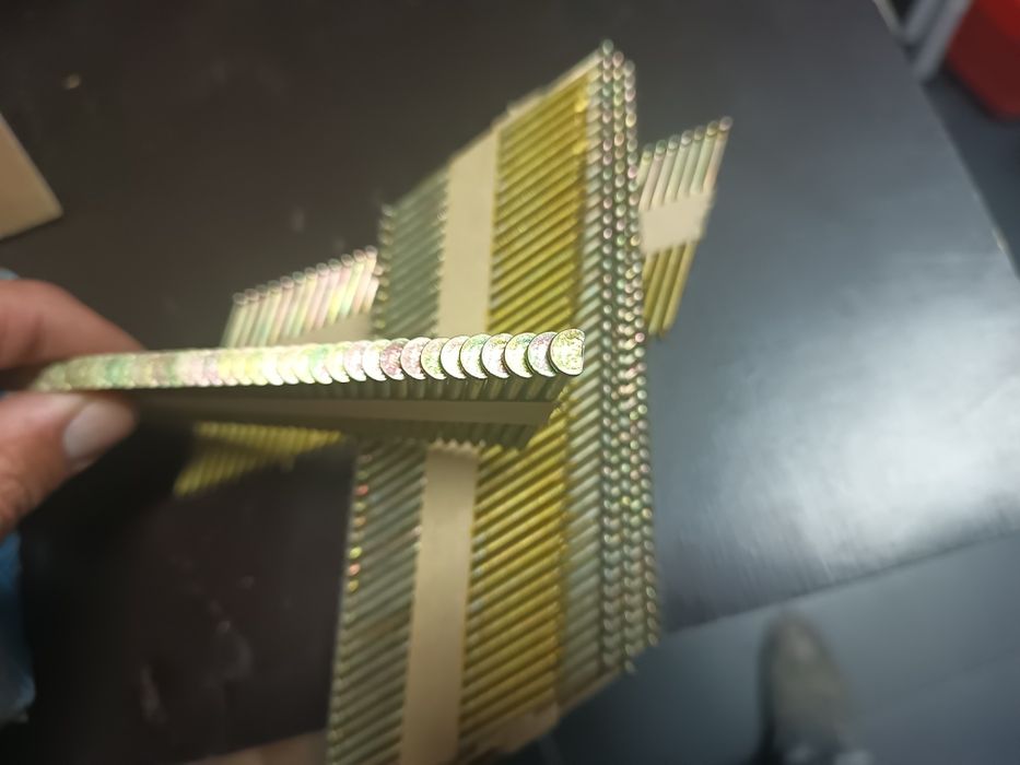 Pregos galvanizados TACWISE Inclinados 34º  cabeça D 3.1/65mm