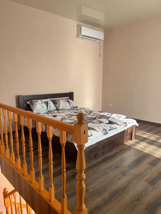 Сдам уютный дом  с баней  На берегу пруда.