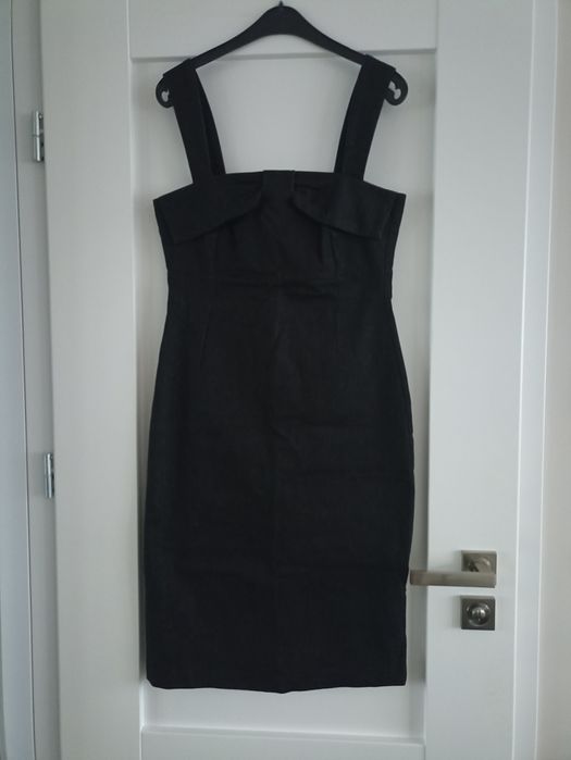 Czarna sukienka jeansowa Orsay S