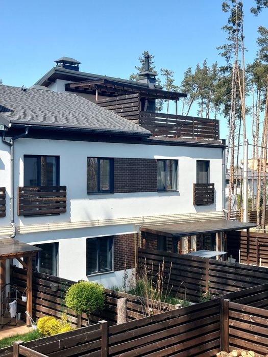 ТАУНХАУС біля парку  110м² + терраса | Центральные коммуникации