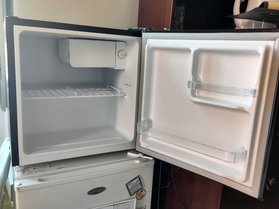 Frigorífico CHIQ 46L classe energética D