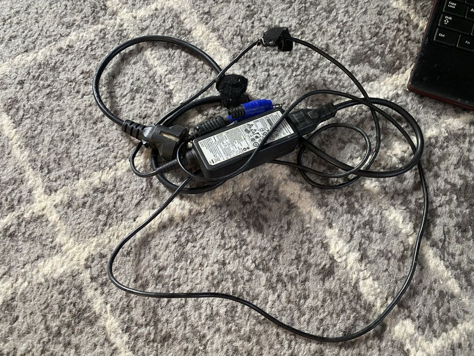 Продам ноутбук Samsung N 150 Plus