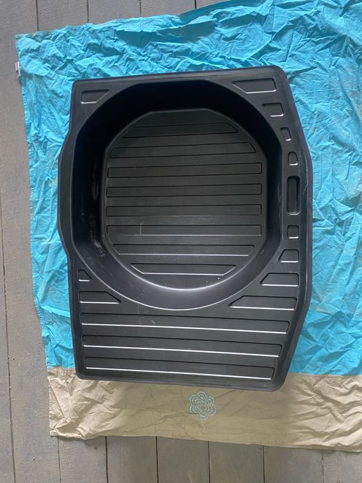 Пластикове корито ауді А6С6