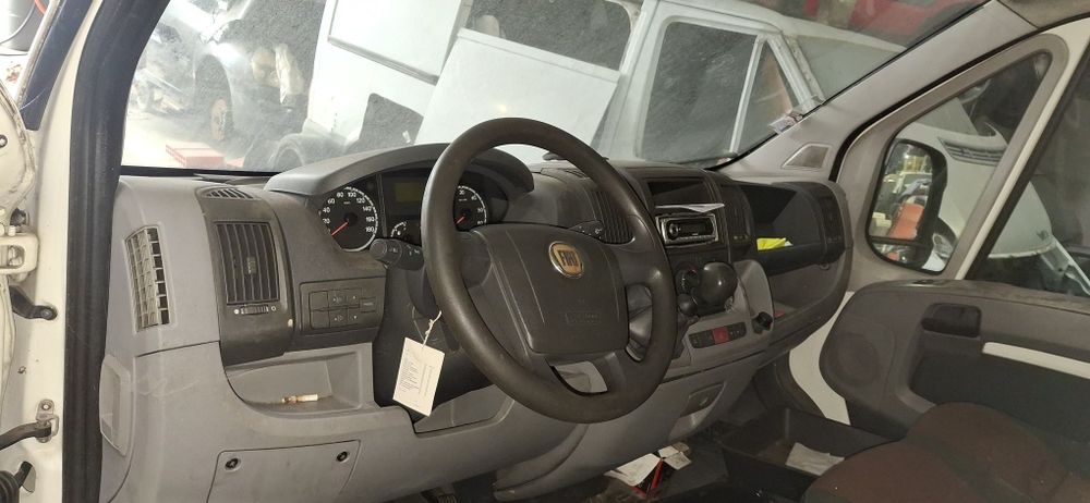 Renault Master FWD 2011 2.3dci 100 para pecascv
Ref:m9t870