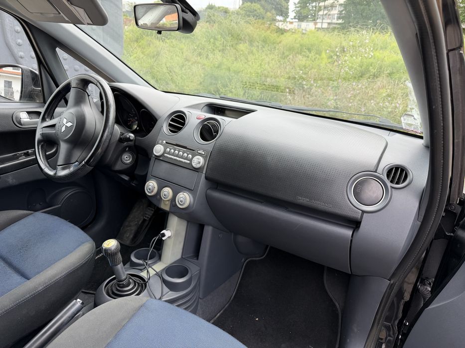 Mitsubishi Colt CZ3 Comercial 1.5 Diesel – Económico e Fiável