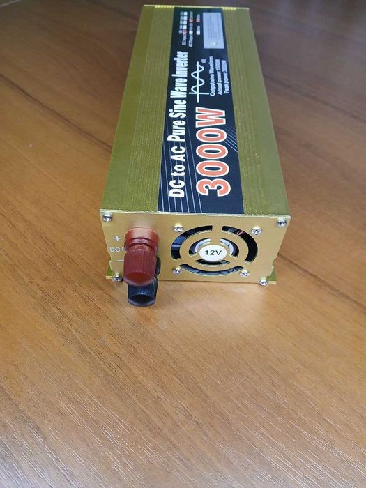 Інвертор напруги 3000/1500 Вт 12-220V Чистий сінус, НЕ ПРАЦЮЄ