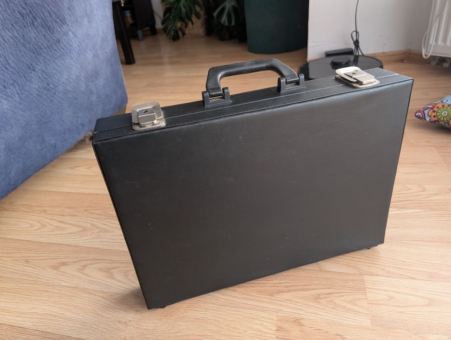 Walizka, neseser, aktówka