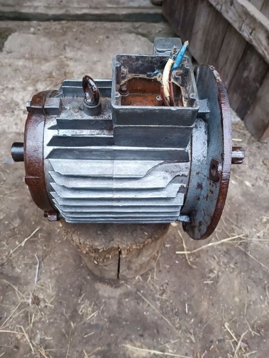 Електродвигун 4квт 1000 обертів360v