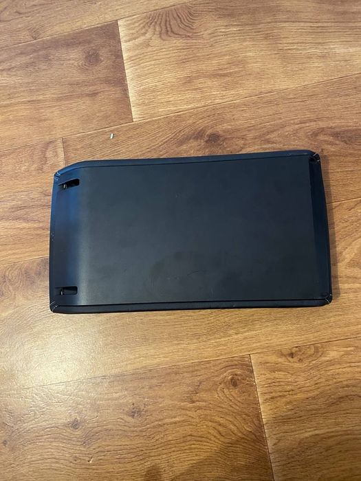 Підлокотник для автомобіля