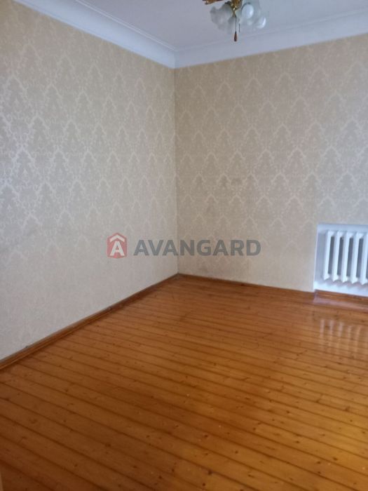Продам 3-кімн. квартиру. Правий.