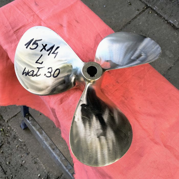 śruba napędowa jacht motorówka