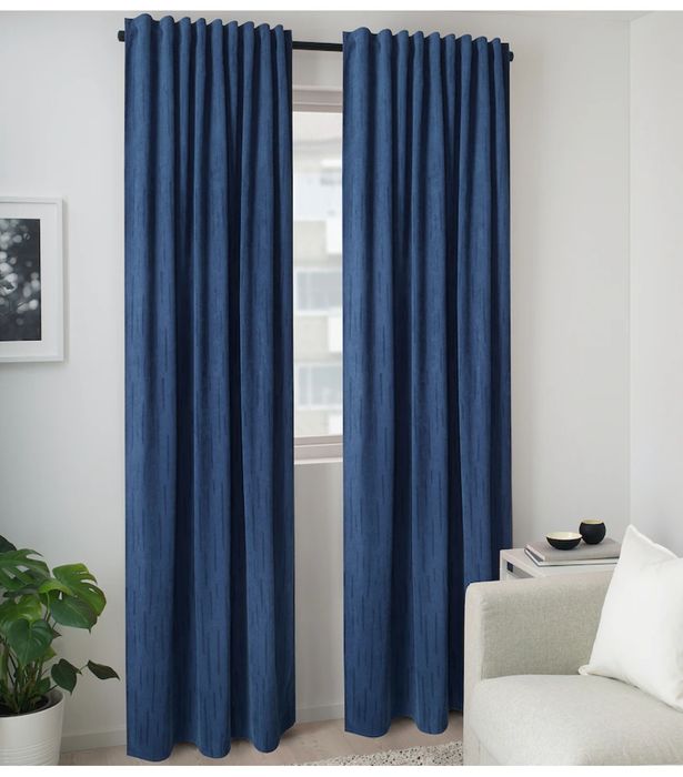 Lindo Conjunto de 5 CORTINADOS com 2 Varões Extensíveis!