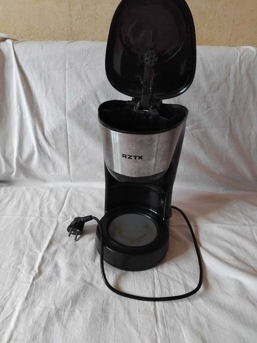 Кофеварка RZTK CM1290K, под ремонт