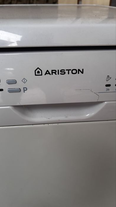 Używana Zmywarka Ariston LL 42 - Sprawna, Kompaktowa