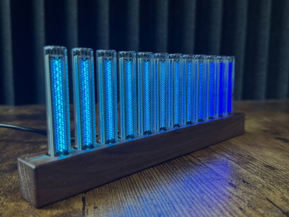 Светодиодный аудиосветильник с 12 лампами