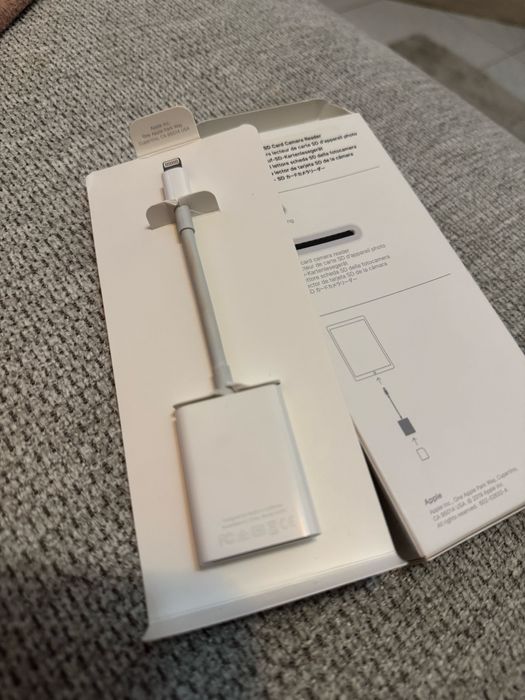 SD Card Camera Reader