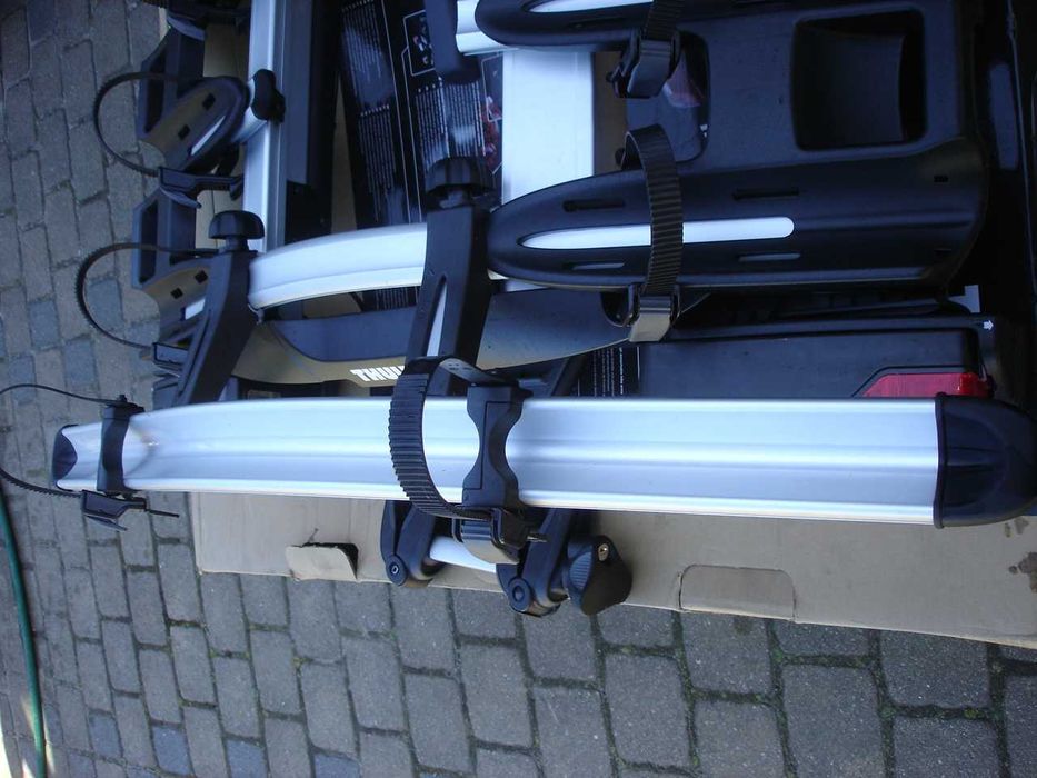 Thule VeloCompact 926 bagażnik samochodowy na hak dla 3-4 rowerów