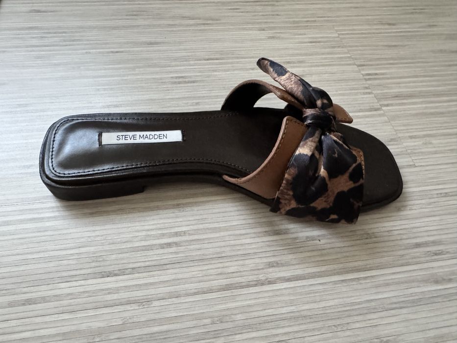 Шльопанці жіночі Steve Madden 38 розмір, 8