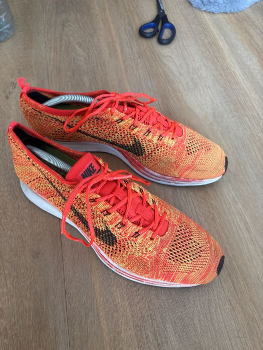 Buty Nike flyknit racer 44,5