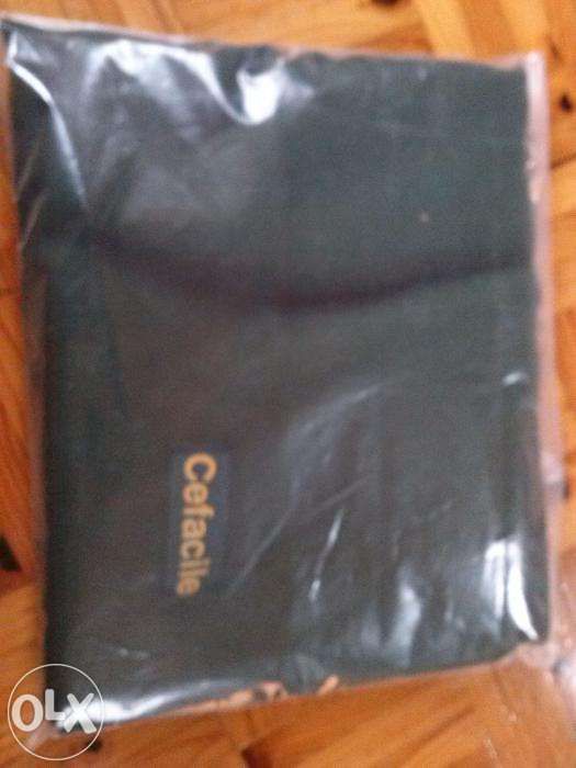 Green Scarf64729749118337121