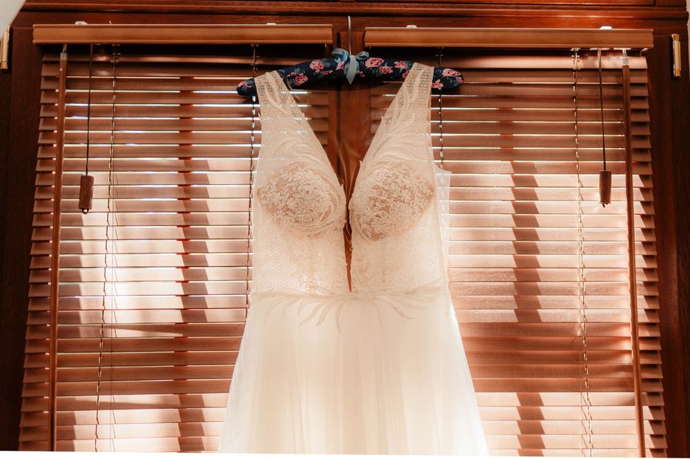 Suknia ślubna śmietankowa