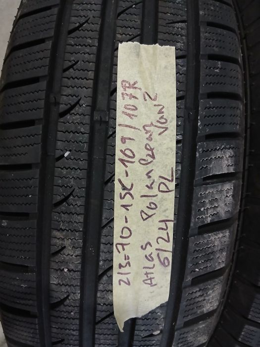 2 Pneus 215/70R15 C seminovos