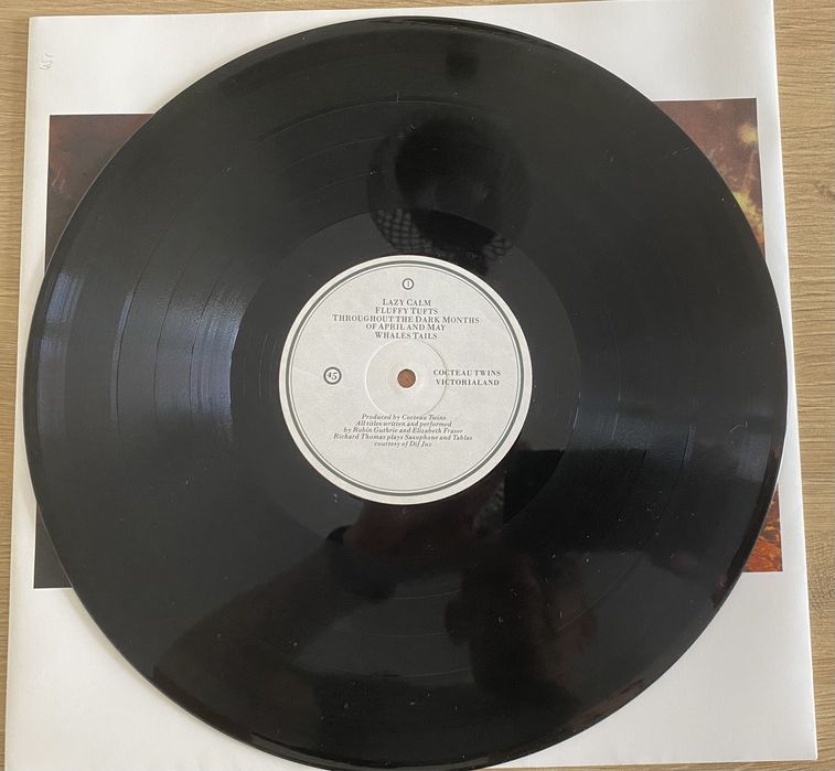 Cocteau Twins Victorialand 1 press VG+ CAD 602 4 AD